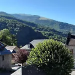 Maison Des Trois Ormeaux