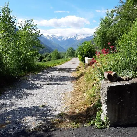 Holiday home Maison Des Trois Ormeaux Cier-de-Luchon