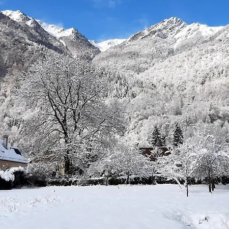 Maison Des Trois Ormeaux Holiday home