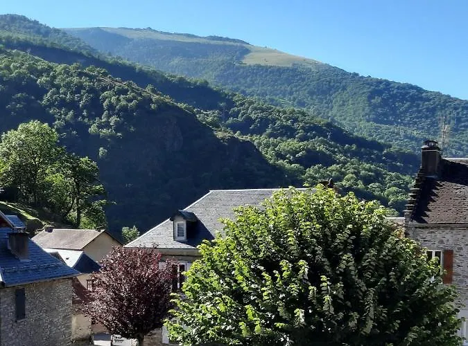 Maison Des Trois Ormeaux